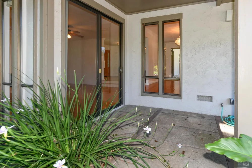 120 Milliken Creek Drive Napa, CA 94558