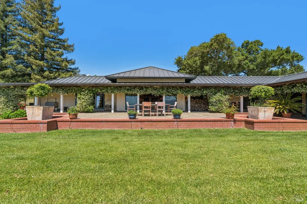 1975 Whitehall Lane St. Helena, CA 94574