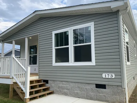 173 Dode Street