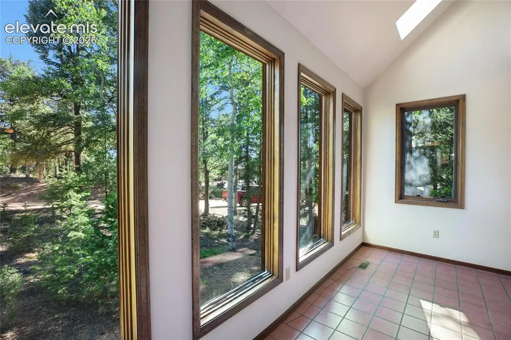 886 Cottonwood Lake Drive Divide, CO 80814