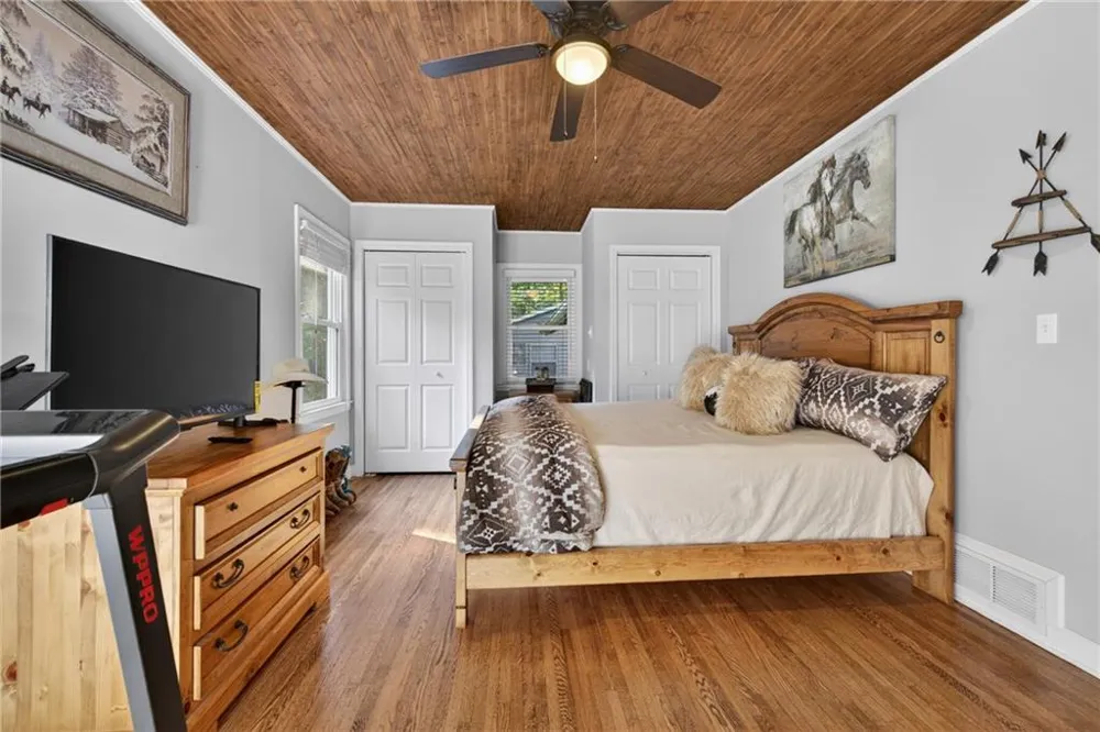 188 Hillendale Drive Toccoa, GA 30577