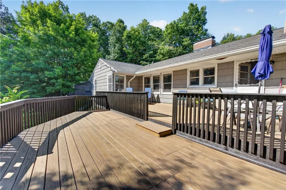 188 Hillendale Drive Toccoa, GA 30577