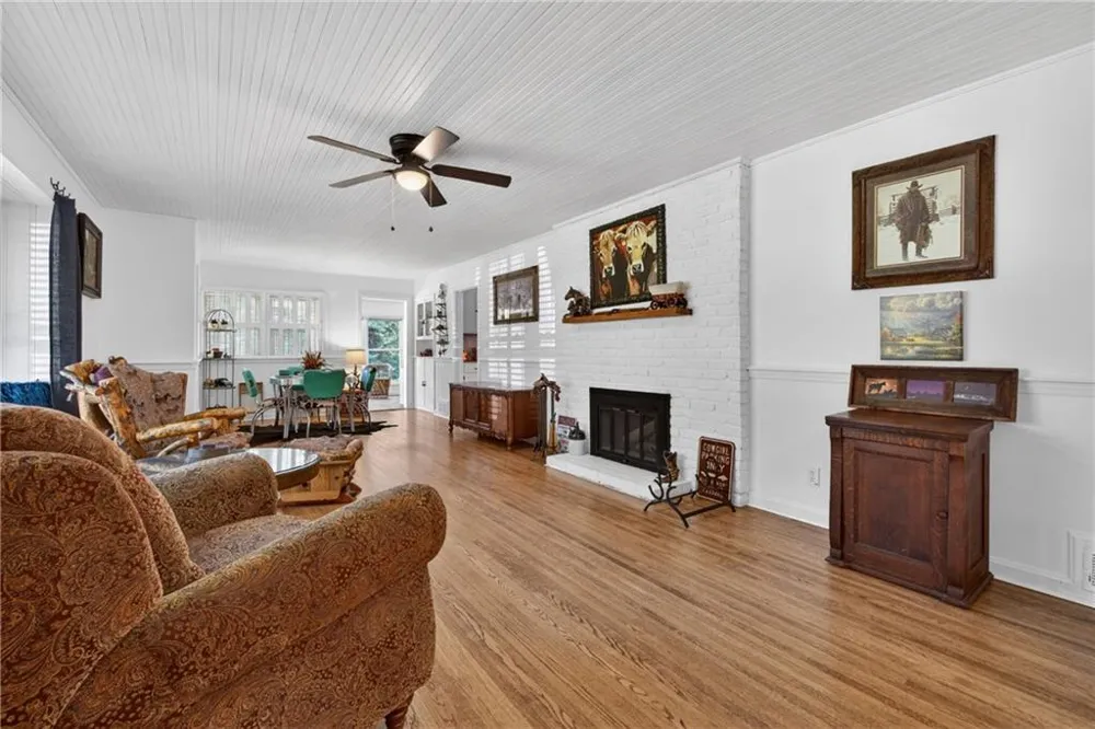 188 Hillendale Drive Toccoa, GA 30577