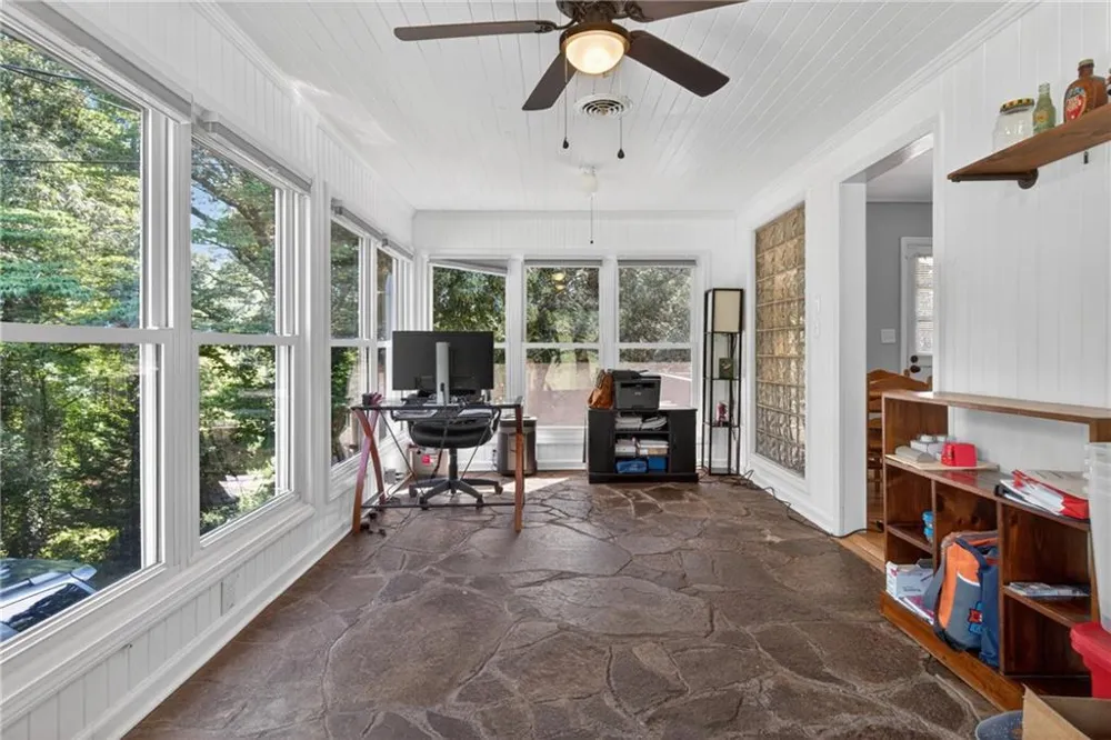 188 Hillendale Drive Toccoa, GA 30577