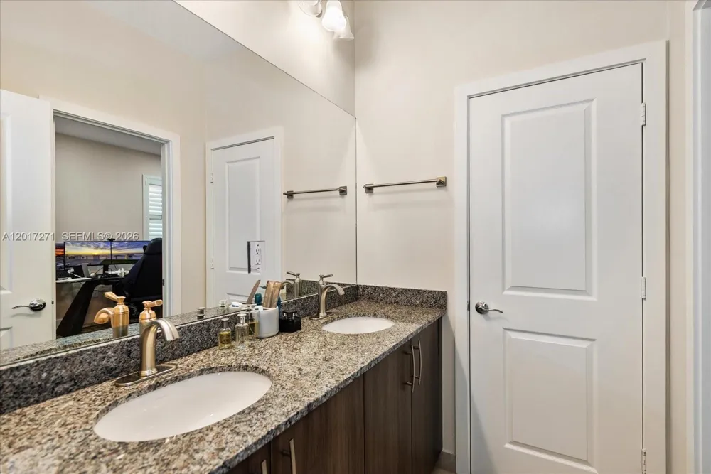4881 Iron Horse Way Ave Maria, FL 34142