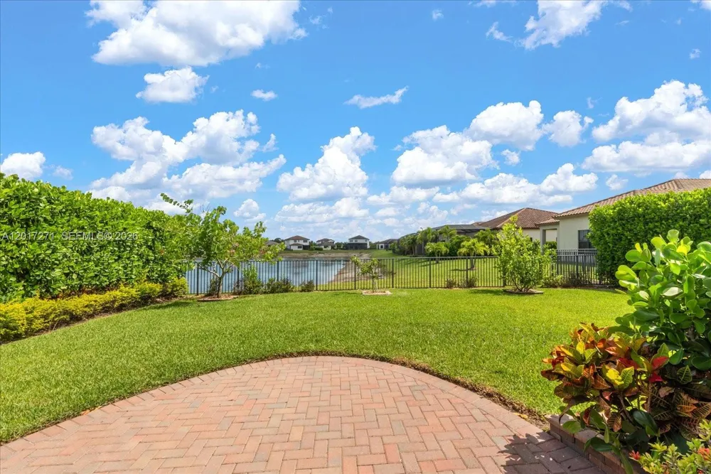 4881 Iron Horse Way Ave Maria, FL 34142