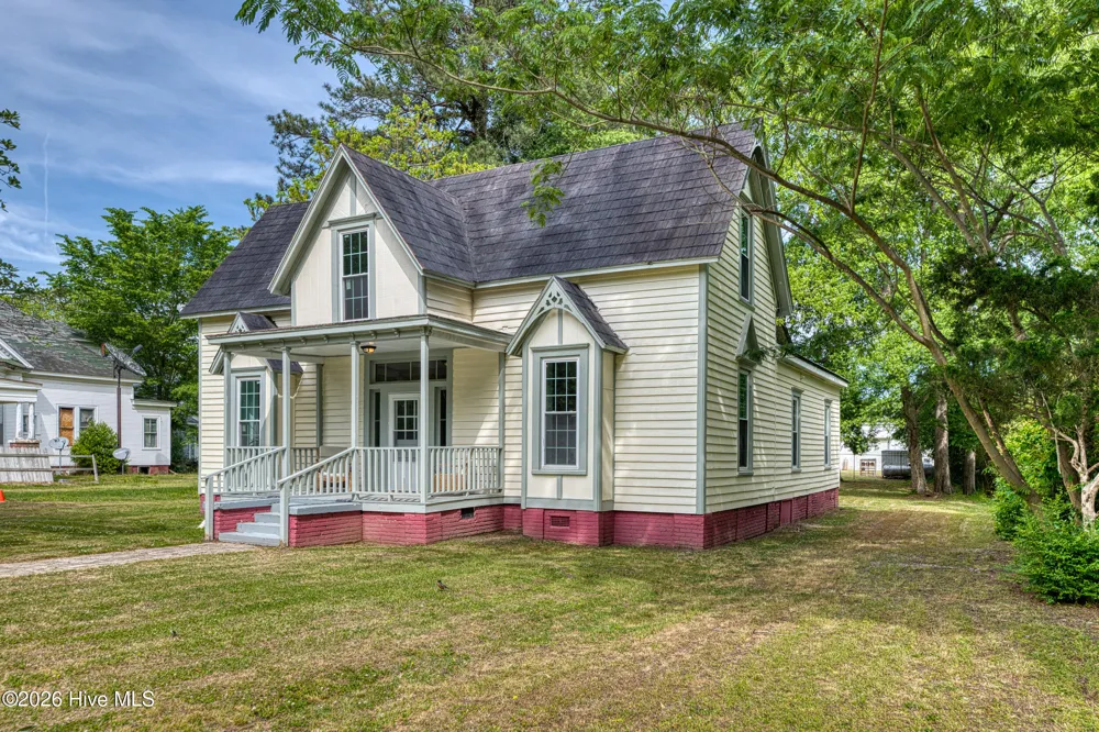 809 Church Street Scotland Neck, NC 27874