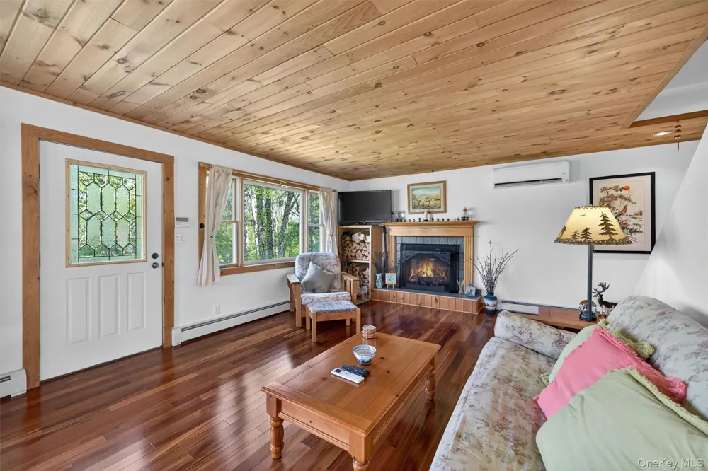 340 Hospital Road Callicoon, NY 12723