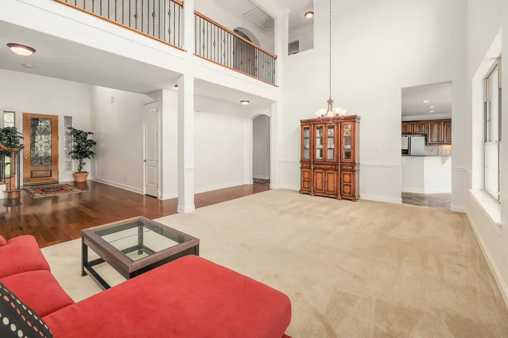 129 Sebastians Run Lakeway, TX 78738