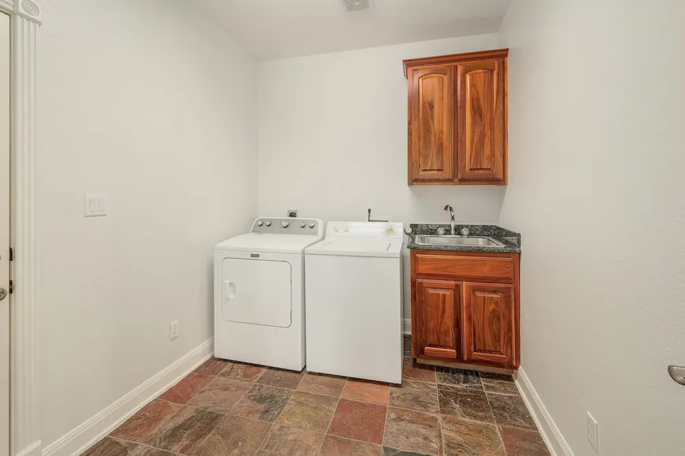 129 Sebastians Run Lakeway, TX 78738
