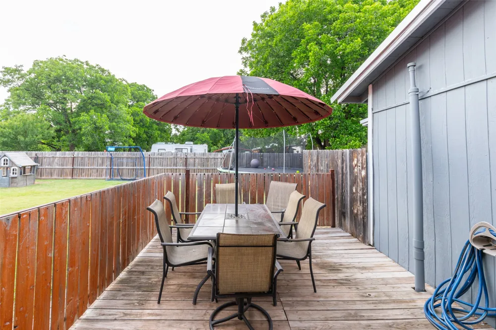 102 Scurry Avenue Tuscola, TX 79562