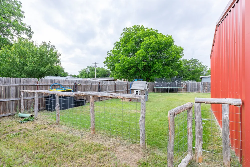 102 Scurry Avenue Tuscola, TX 79562