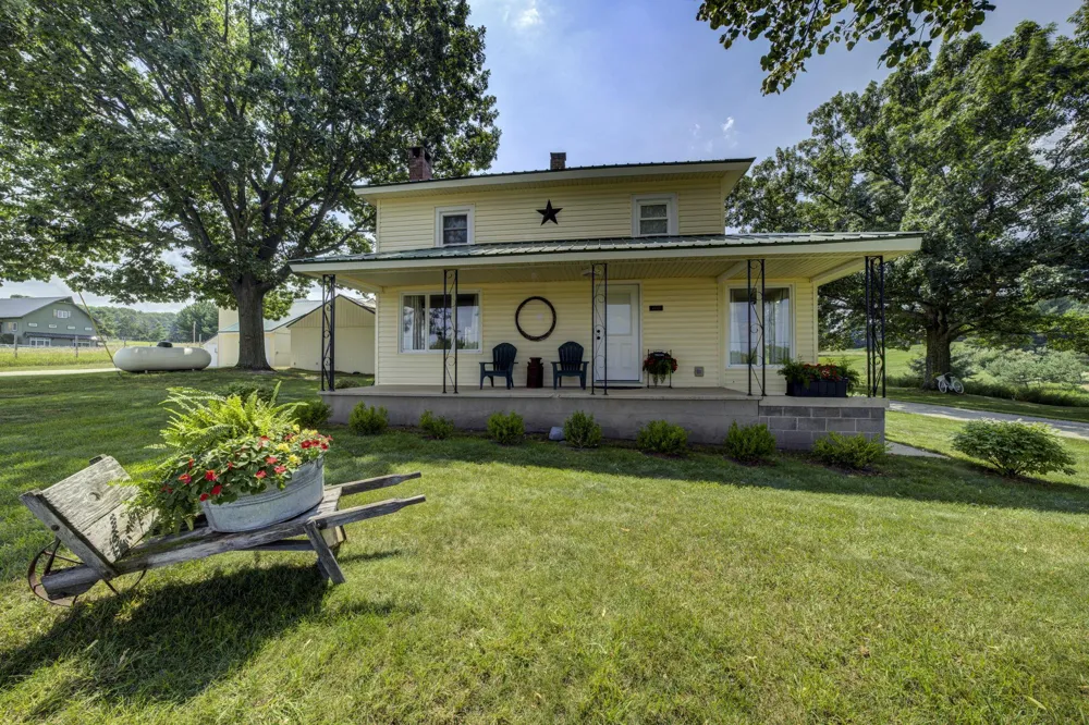 4135 Schoolcraft Kearney Township, MI 49615
