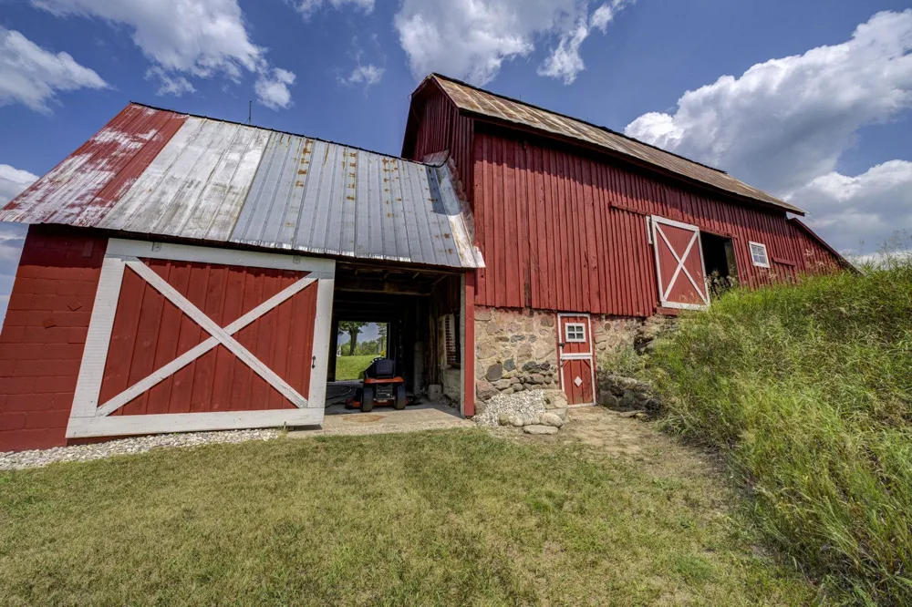 4135 Schoolcraft Kearney Township, MI 49615