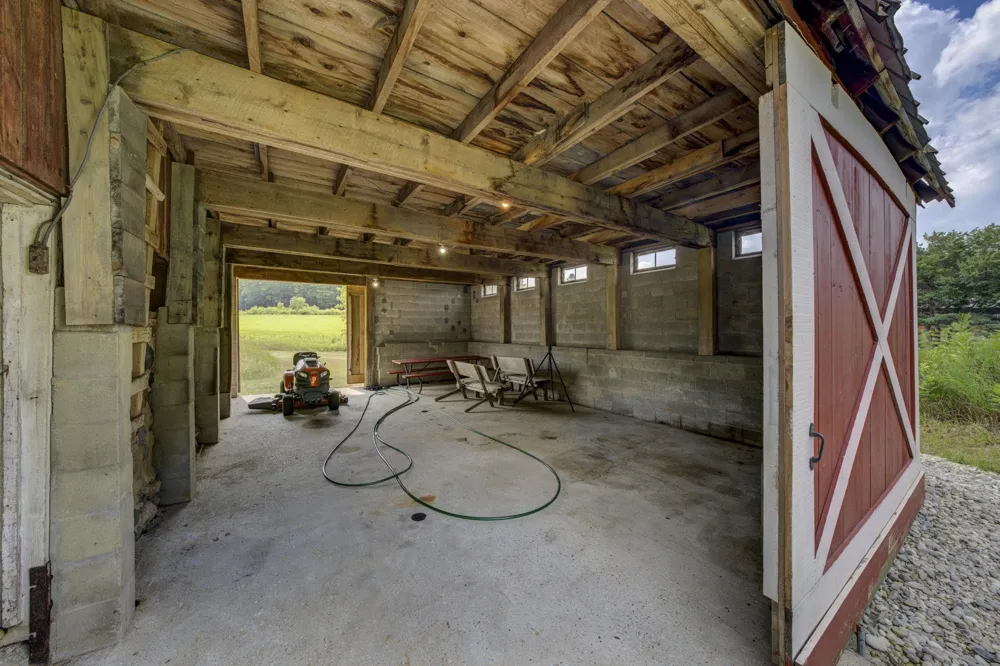 4135 Schoolcraft Kearney Township, MI 49615
