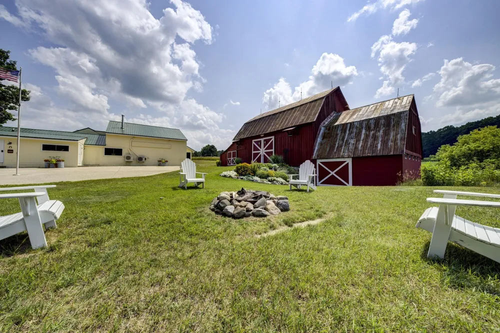 4135 Schoolcraft Kearney Township, MI 49615