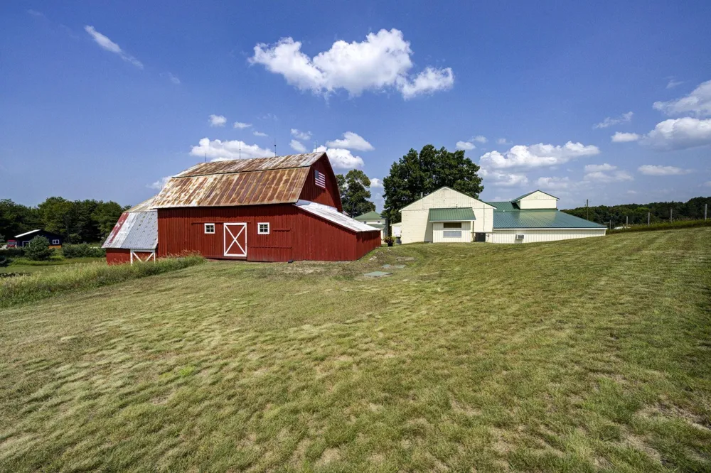 4135 Schoolcraft Kearney Township, MI 49615
