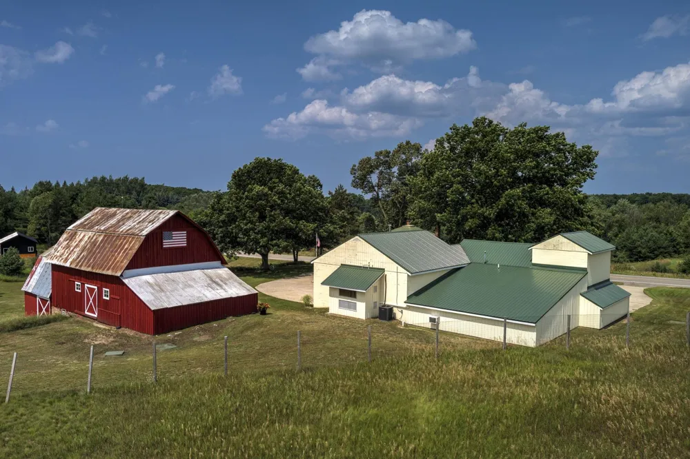 4135 Schoolcraft Kearney Township, MI 49615