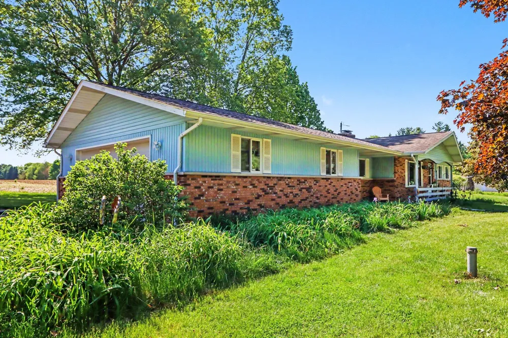 9880 16th Street Cooper Charter Township, MI 49080
