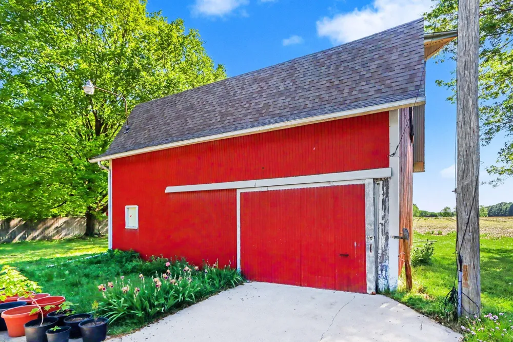 9880 16th Street Cooper Charter Township, MI 49080