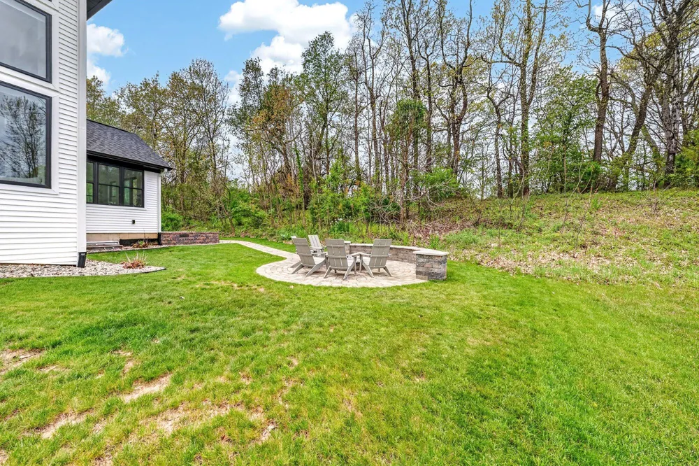 4010 Hollow Wood Drive Portage City, MI 49024
