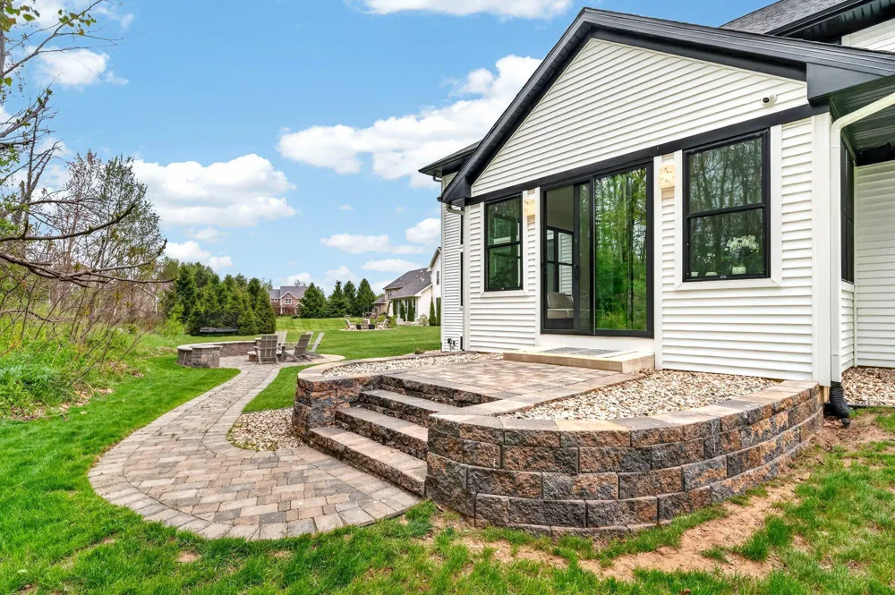4010 Hollow Wood Drive Portage City, MI 49024