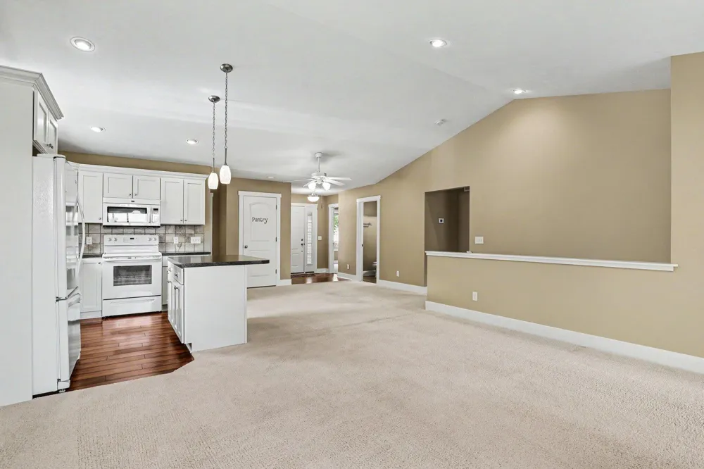 269 Aleigha Court #24 Grand Rapids, MI 49534