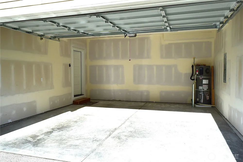 1055 Montague Avenue Darrington, WA 98241