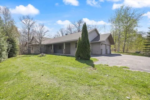 127 Eagle Drive