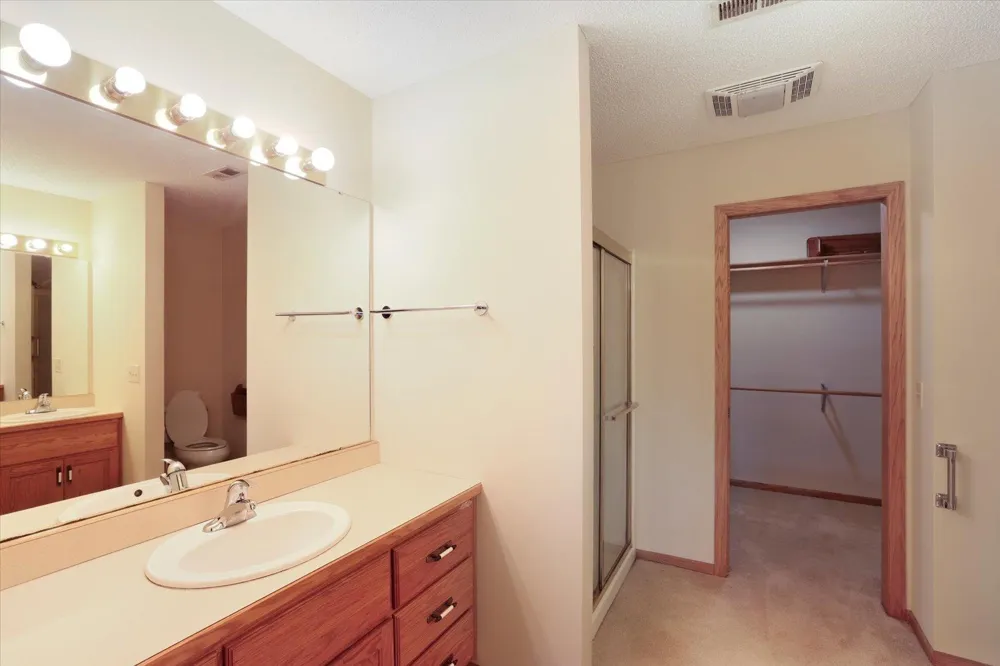 127 Eagle Drive Coleraine, MN 55722
