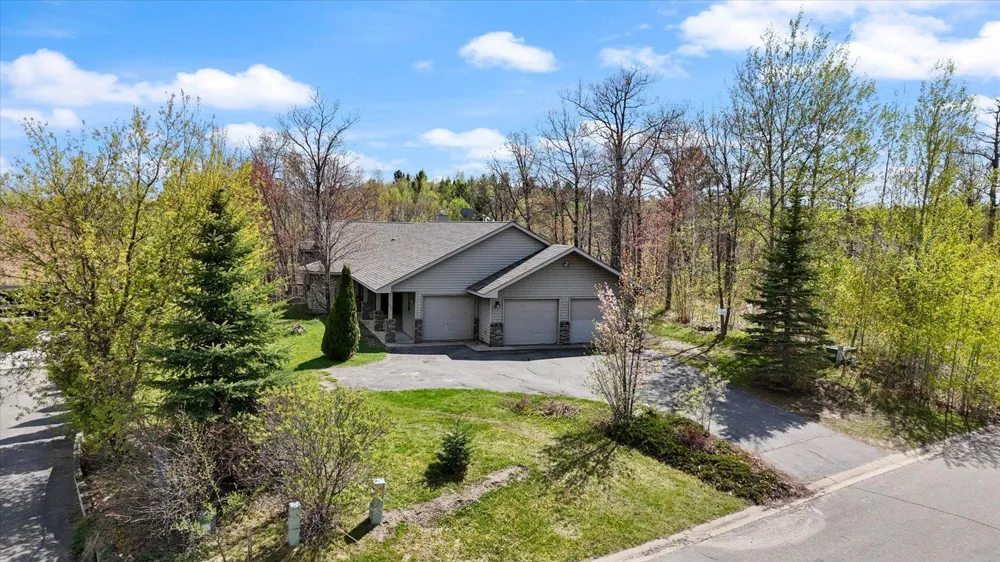127 Eagle Drive Coleraine, MN 55722