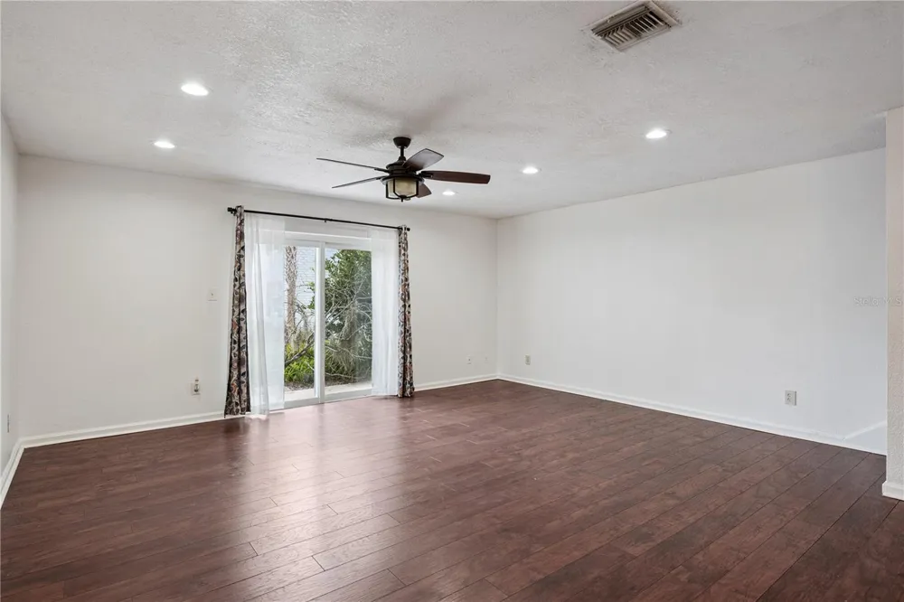 193 LEWFIELD CIRCLE Winter Park, FL 32792