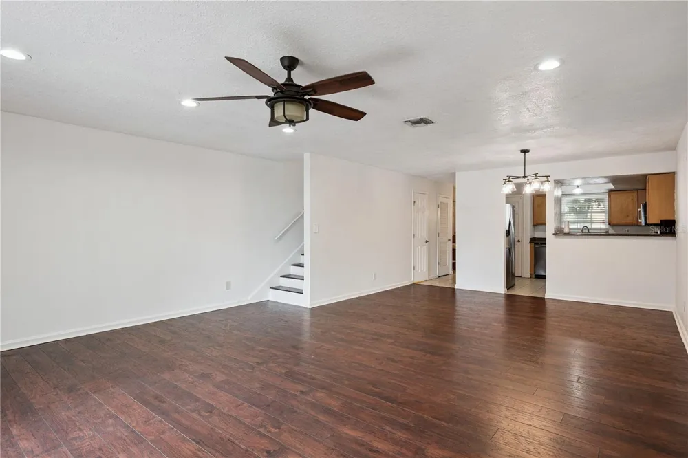 193 LEWFIELD CIRCLE Winter Park, FL 32792
