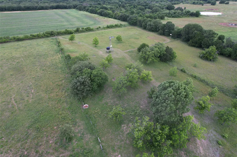 1166 County Road 403 Comanche, TX 76442