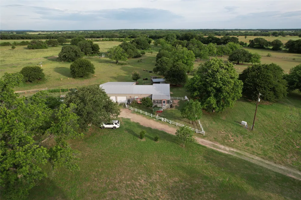1166 County Road 403 Comanche, TX 76442