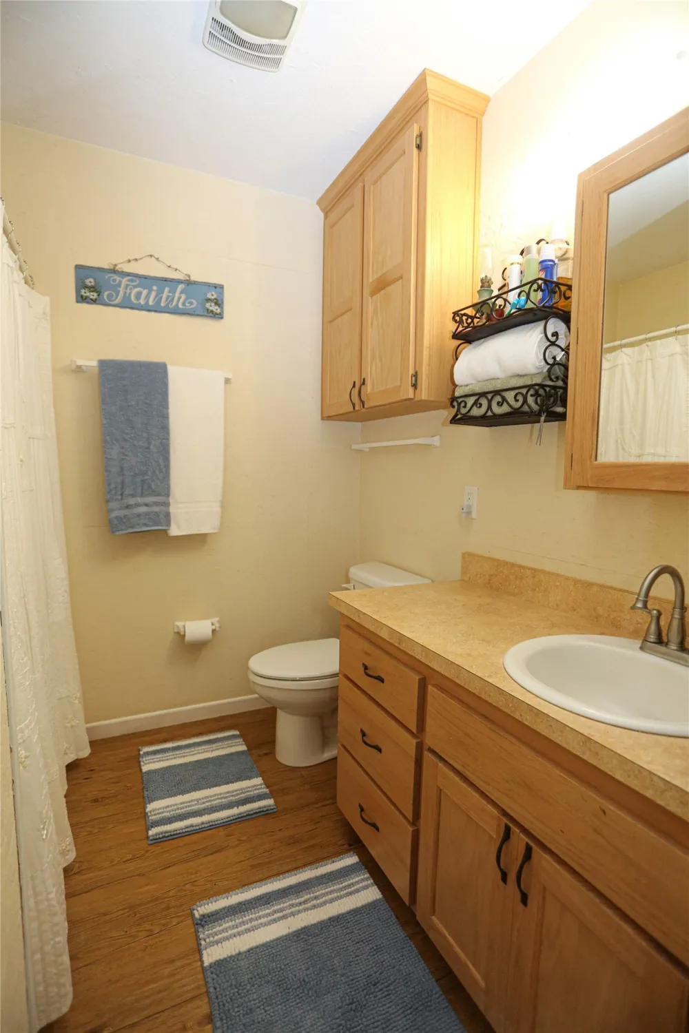1166 County Road 403 Comanche, TX 76442