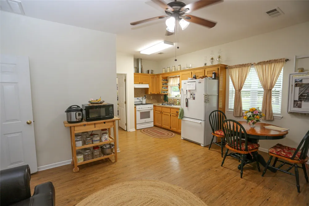 1166 County Road 403 Comanche, TX 76442