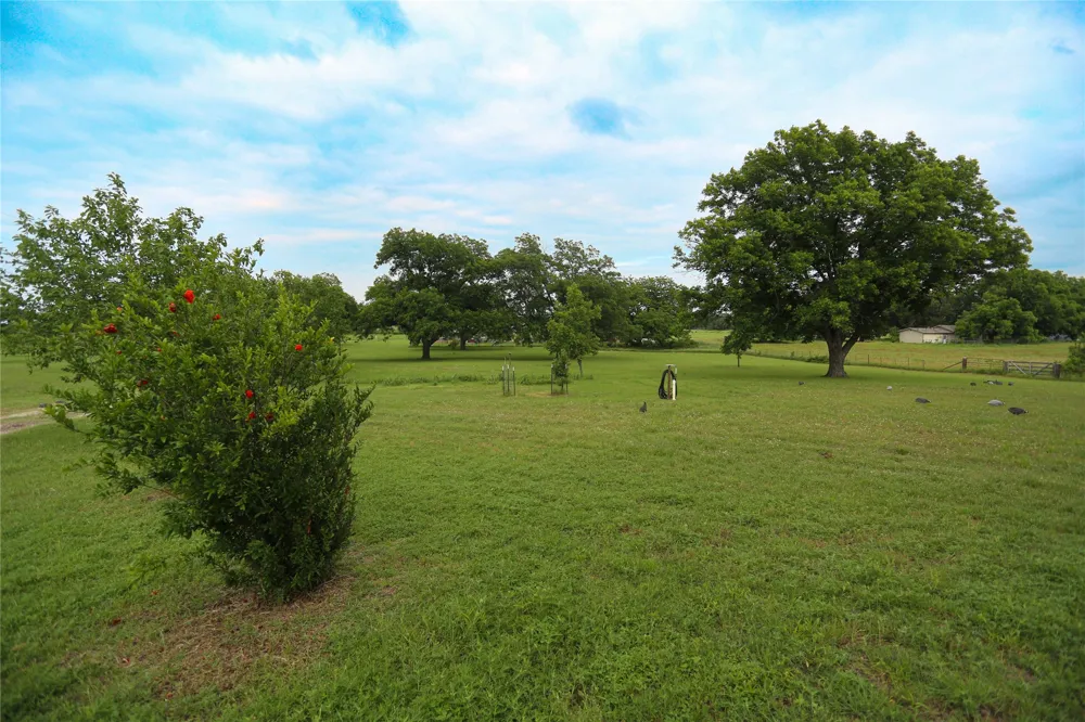 1166 County Road 403 Comanche, TX 76442