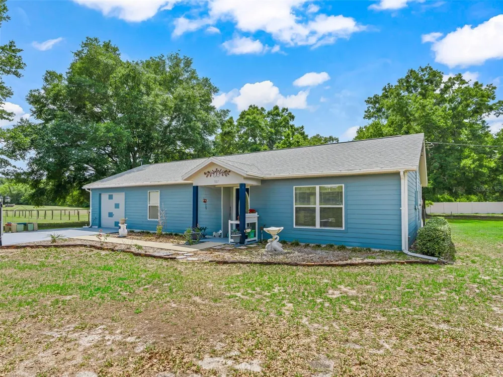 967 E HIGHWAY 316 Citra, FL 32113