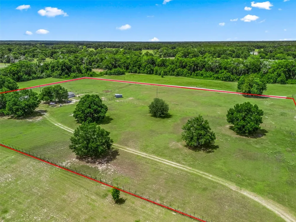 967 E HIGHWAY 316 Citra, FL 32113