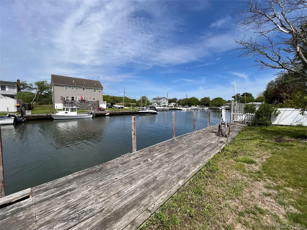 84 Boylan Lane Blue Point, NY 11715