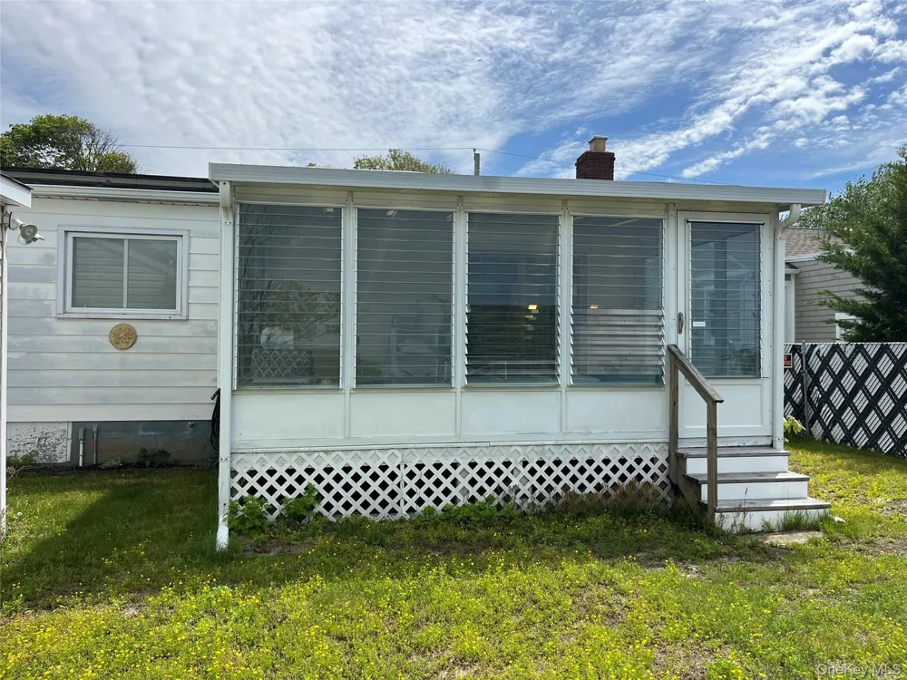84 Boylan Lane Blue Point, NY 11715