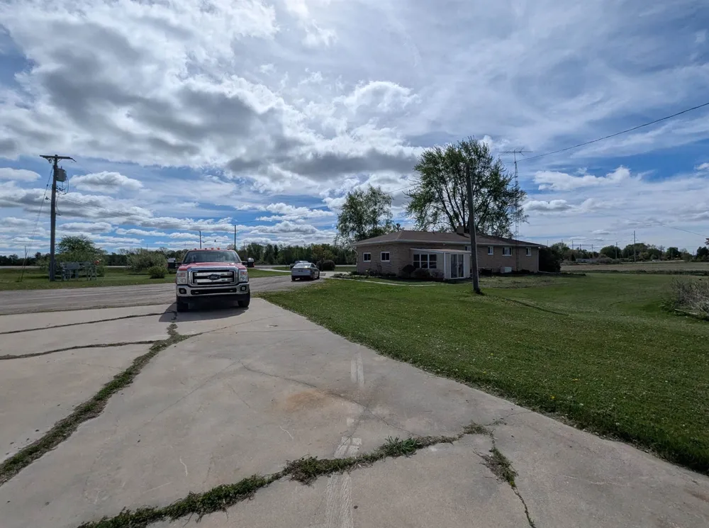 1171 M-65 Turner Township, MI 48766
