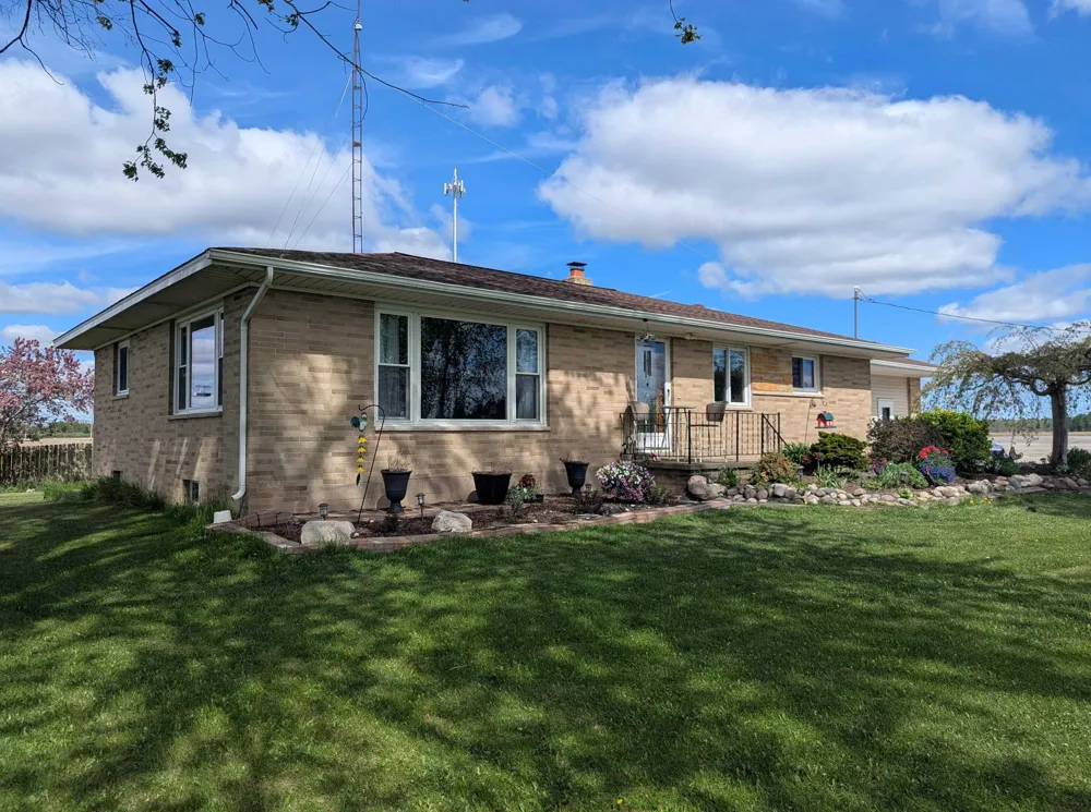 1171 M-65 Turner Township, MI 48766