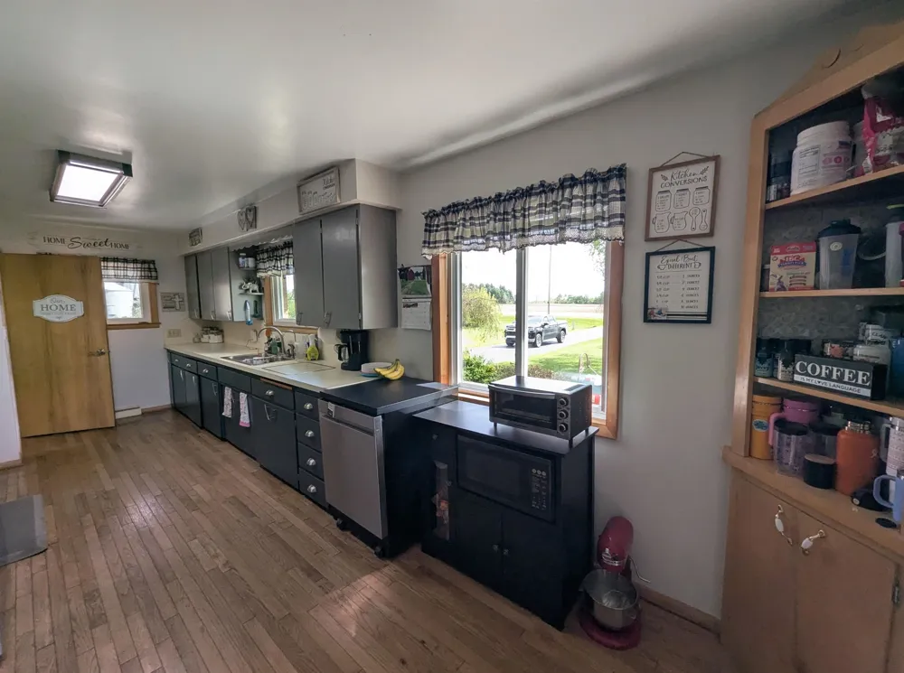 1171 M-65 Turner Township, MI 48766