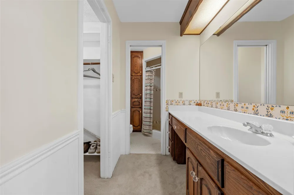 803 S Stallworth Rosebud, TX 76570