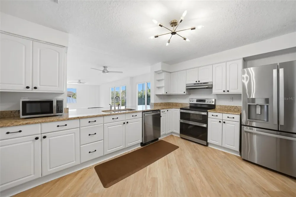 1477 PARK BEACH CIRCLE #13 Punta Gorda, FL 33950
