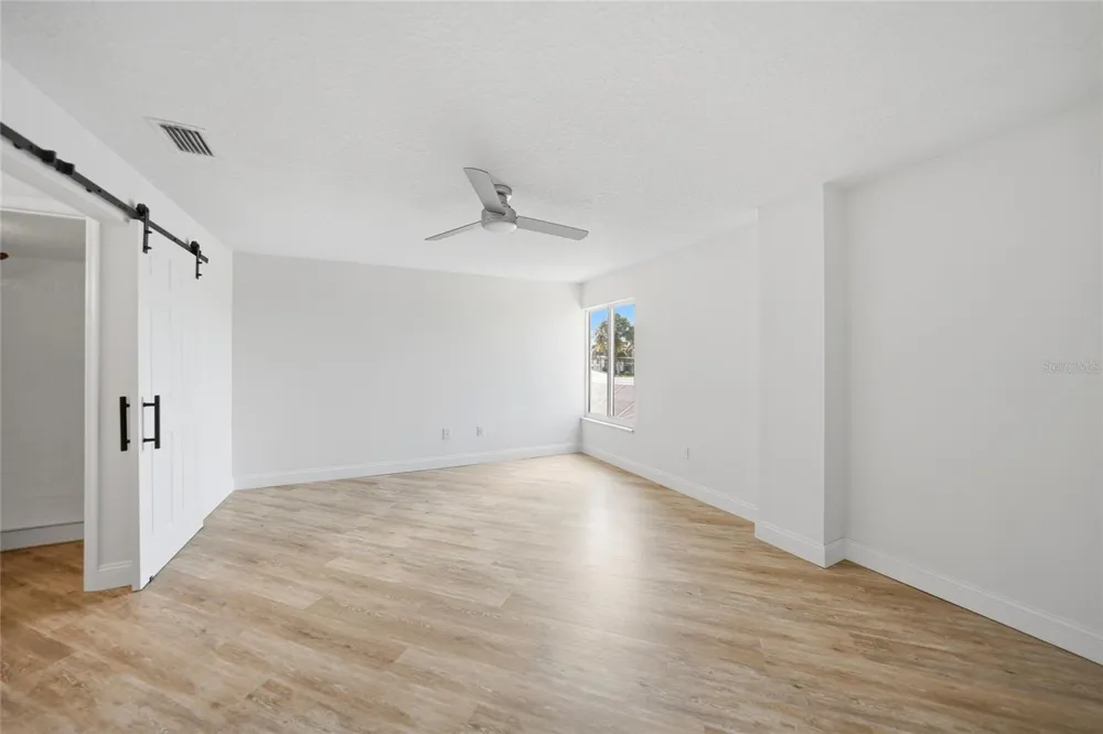 1477 PARK BEACH CIRCLE #13 Punta Gorda, FL 33950