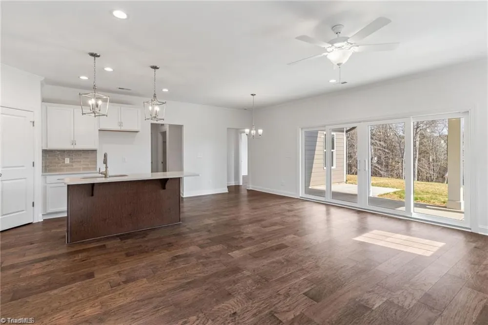 1675 Ashmead Lane Clemmons, NC 27012