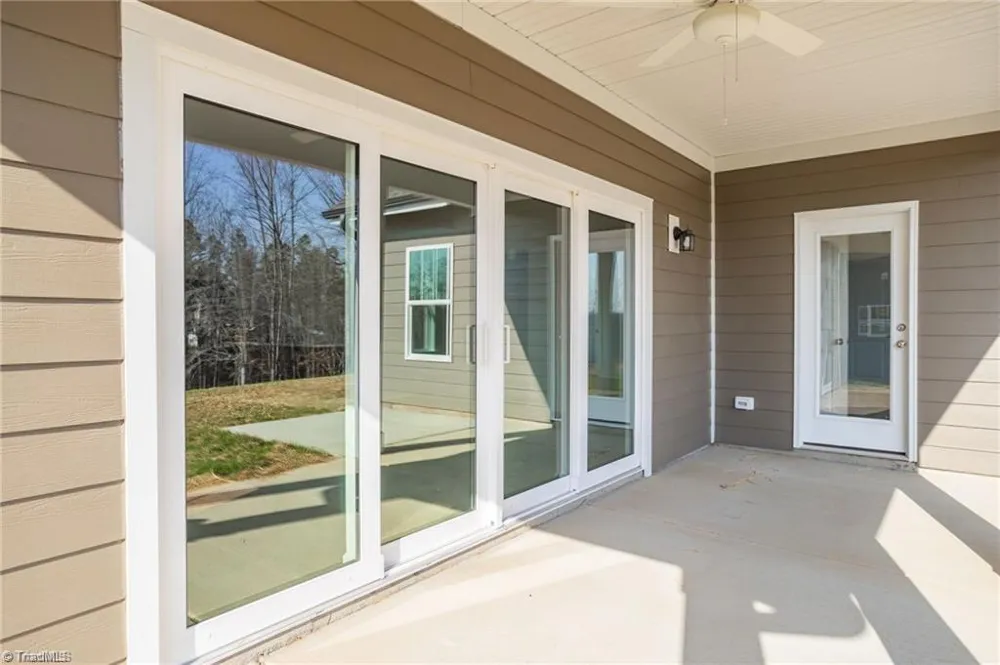 1675 Ashmead Lane Clemmons, NC 27012